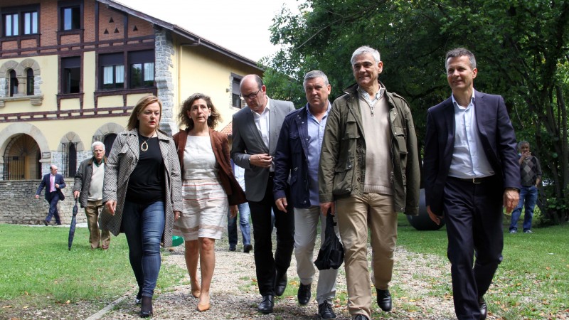 Irun. AHT eta sare transeuroparrak ekitaldi sektoriala (2016-0614)