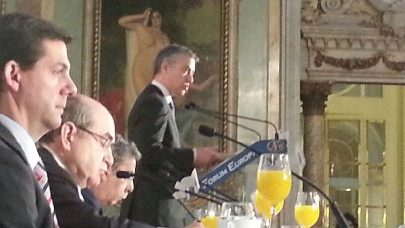 DESAYUNO CON EL LEHENDAKARI EN MADRID