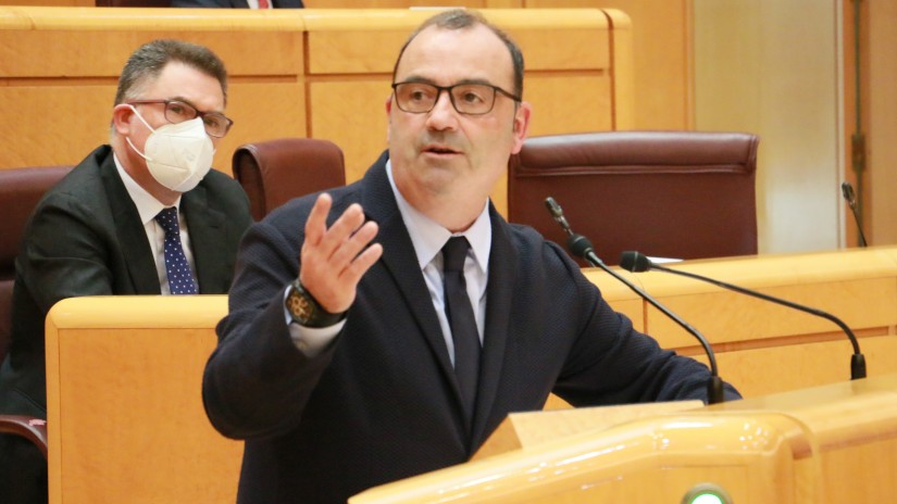 Luke Uribe-Etxebarriak Europako Funtsen hiru euskal proiektu estrategikoen inguruan erantzuteko eskatu dio Gobernu zentralari