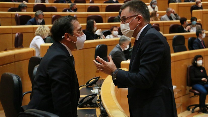 Garapenerako Lankidetzari buruzko Legean autonomia erkidegoen eskumenak “bahitzea” leporatu dio Imanol Landak Espainiako Gobernuari