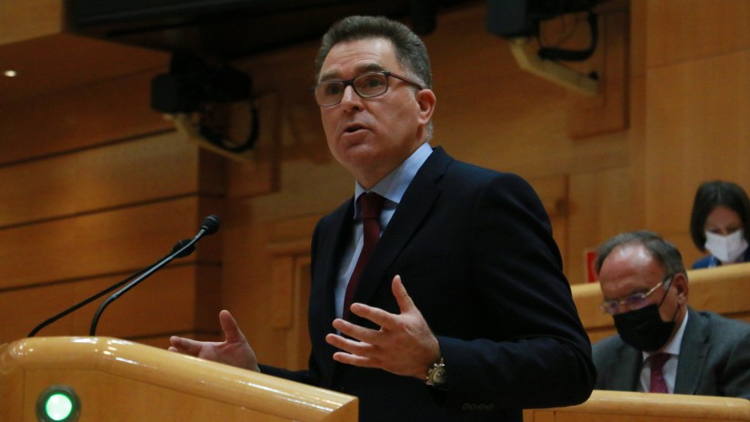 Imanol Landak haurdunaldia borondatez eteteko kliniketara joaten diren emakumeen jazarpenaren aurkako babesa zabaltzeko “galdutako aukera” deitoratu du