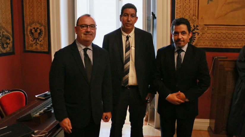 Senatuan ere, EAJ-PNVk Mendebaldeko Saharako gatazkan izan duen “biraketa erradikala eta historikoa” aurpegiratu dio Gobernuko presidenteari