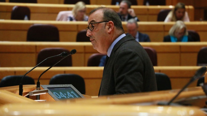 Luke Uribe-Etxebarriak euskal erakundeekin biltzeko eskatu dio Nadia Calviñori, Europako Funtsen gehigarria Bruselara bidali aurretik