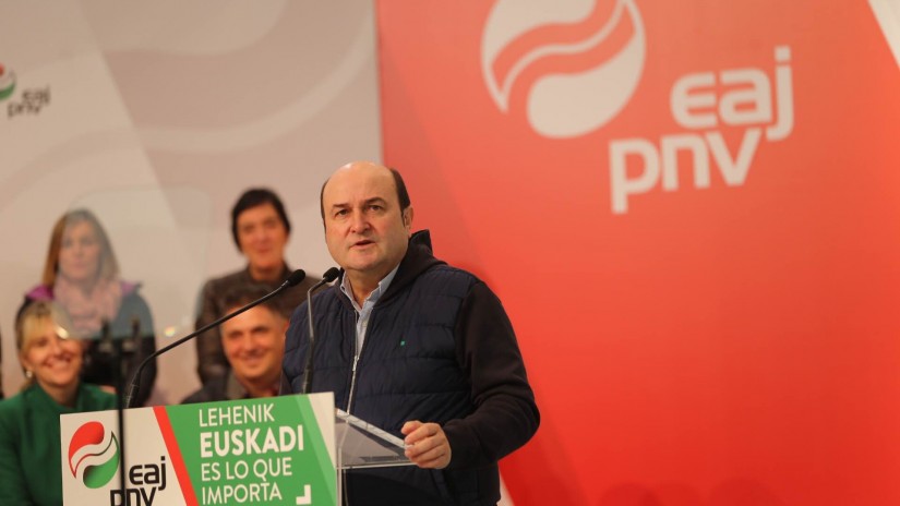 Ortuzarrek berriro azpimarratu du Euskadik A-20an jokoan izango duena: “PPren zapalketaren lau urte gogorren buruan, datorkiguna are okerragoa izan daiteke” Ortuzarrek berriro azpimarratu du Euskadik A-20an jokoan izango duena: “PPren zapalketaren lau urte gogorren buruan, datorkiguna are okerragoa izan daiteke”